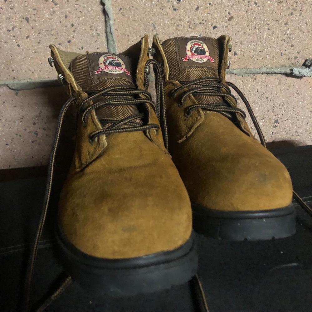 Steel toe work boots